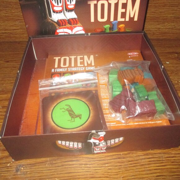 Totem strategy Board Game (Tactic USA, 2016) (complete) - Picture 6 of 10